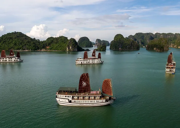 Glory Cruise Hotel Ha Long