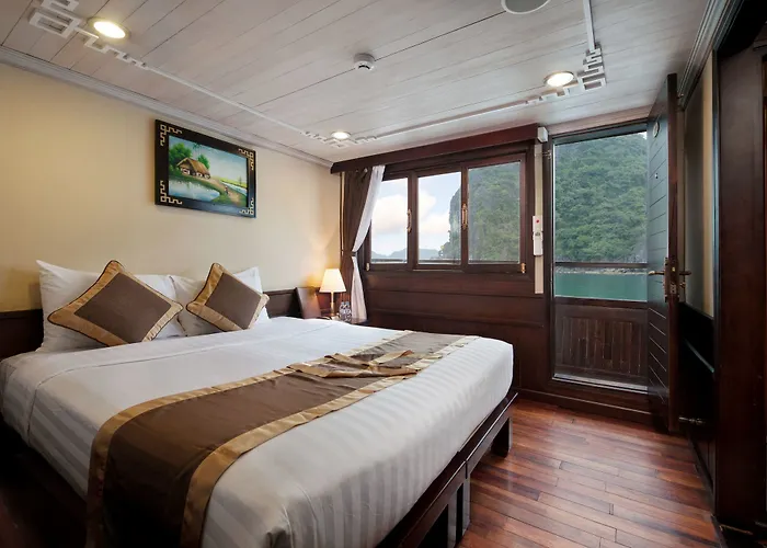 Hotel Glory Cruise Ha Long
